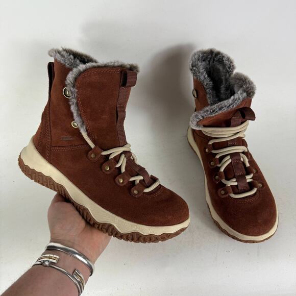L.L.Bean Day Venture Snow Boots Womens 6.5 Brown Suede Lined Lace-Up Ankle - Picture 1 of 10